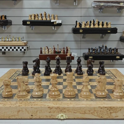 Шахматы эксклюзивные Стаунтон из карельской березы большие