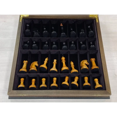 Шахматы деревянные из ореха и дуба подарочные в ларце 40 см с утяжелением