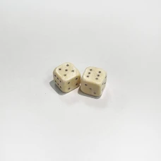 Кости игральные эксклюзивные из бивня мамонта 0,9 мм (пара)