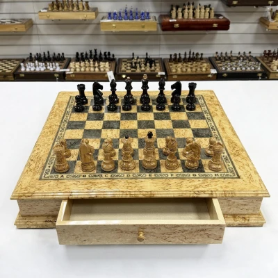 Шахматный ларец эксклюзивный из карельской березы Элит большой