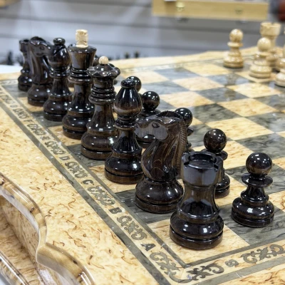 Шахматный ларец подарочный из карельской березы Элит узорный