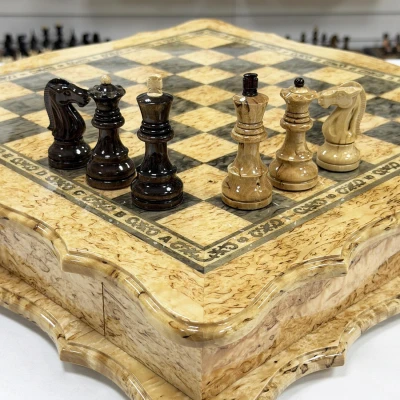 Шахматный ларец подарочный из карельской березы Элит узорный