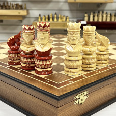 Шахматы резные Моряки ручной работы в ларце из ореха