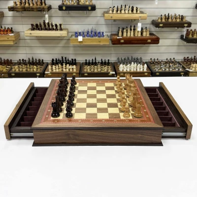 Шахматы подарочные в ларце с выдвижными ящиками орех Суприм лакированные