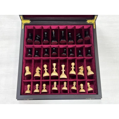 Шахматы подарочные в ларце Стародворянские из дуба