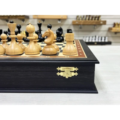 Шахматы подарочные в ларце Стародворянские из дуба