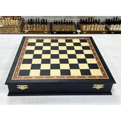 Шахматы подарочные в ларце Стародворянские из дуба