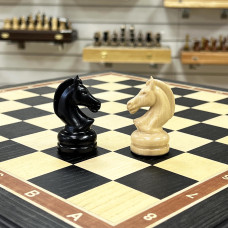 Шахматы подарочные в ларце из моренного дуба