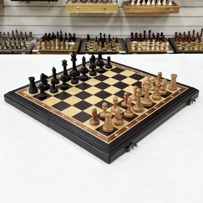 Шахматы турнирные с утяжелением черное дерево, дуб