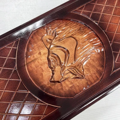 Нарды подарочные резные Медведь лак 60 см