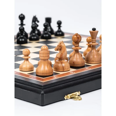 Шахматы подарочные Стародворянские моренный дуб средние