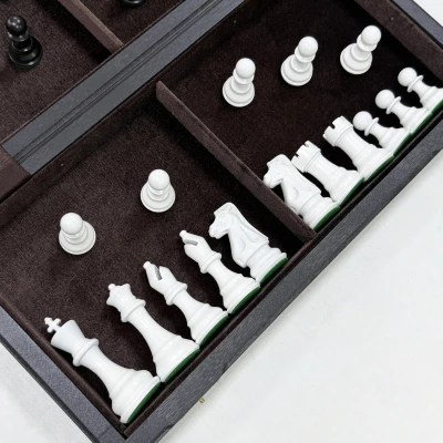 Шахматы деревянные мореный дуб Суприм черно-белые средние