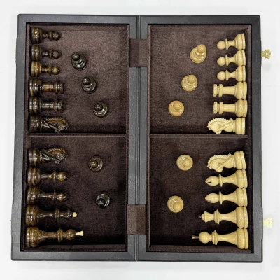 Подарочные шахматы из моренного дуба с резными фигурами граб