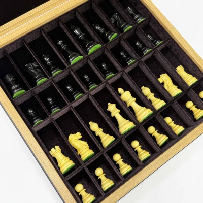 Шахматы подарочные Гамбит в деревянном ларце из дуба с утяжеленными фигурами большие