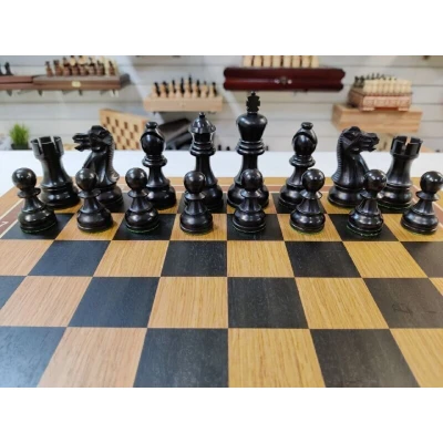 Шахматы подарочные Гамбит в деревянном ларце из дуба с утяжеленными фигурами большие