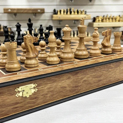 Шахматный ларец из эвкалипта с фигурами индийский Стаунтон