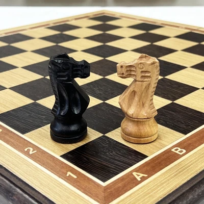 Шахматы профессиональные Индийский Стаунтон дуб с утяжелением
