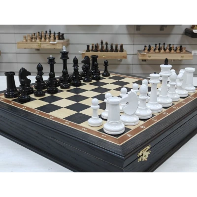 Шахматный ларец из мореного дуба с фигурами из бука Люкс