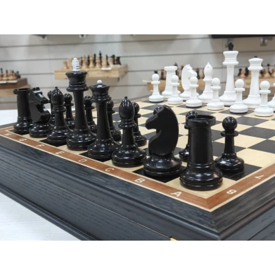 Шахматный ларец из мореного дуба с фигурами из бука Люкс