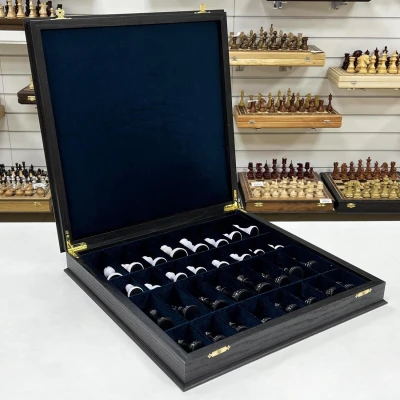 Шахматы подарочные в ларце из мореного дуба с фигурами Итальянский дизайн черно-белые
