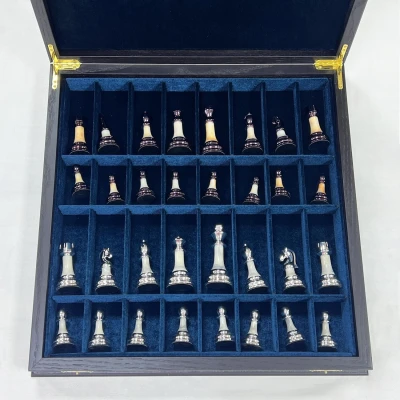 Шахматы подарочные в ларце из мореного дуба с фигурами Итальянский дизайн Люкс