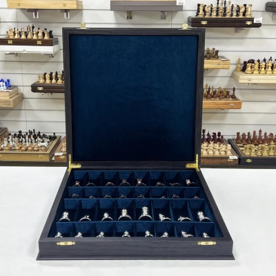 Шахматы подарочные в ларце из мореного дуба с фигурами Итальянский дизайн Люкс