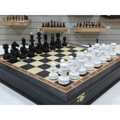 Шахматы в ларце из мореного дуба с фигурами из граба Люкс