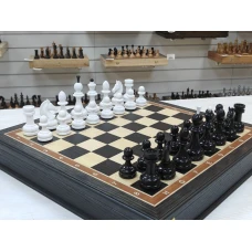 Шахматы в ларце из мореного дуба с фигурами из граба Люкс