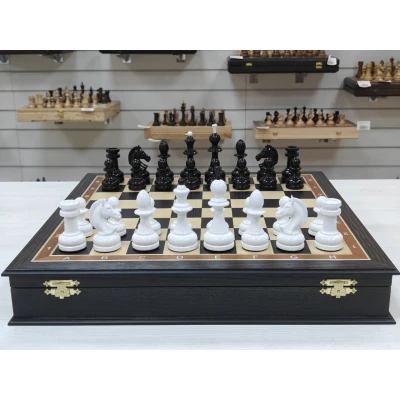 Шахматы в ларце из мореного дуба с фигурами из граба Люкс