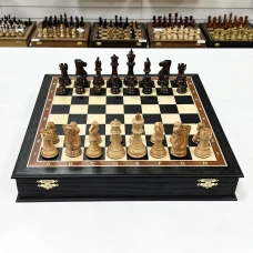 Шахматы подарочные в ларце из мореного дуба с фигурами Суприм