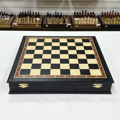 Шахматы подарочные в ларце из мореного дуба с фигурами Суприм