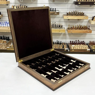 Шахматы в ларце эксклюзивные орех Бастион матовые