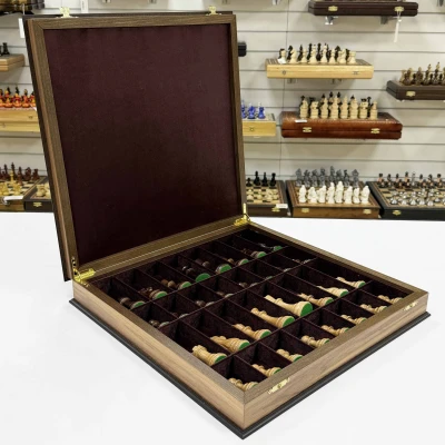 Шахматы в ларце из дерева ореха с фигурами Суприм бук