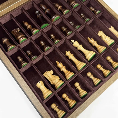 Шахматы в ларце из дерева ореха с фигурами Суприм бук