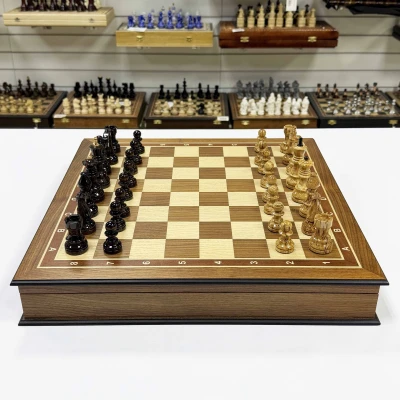 Шахматы карельская береза Стаунтон орех в ларце