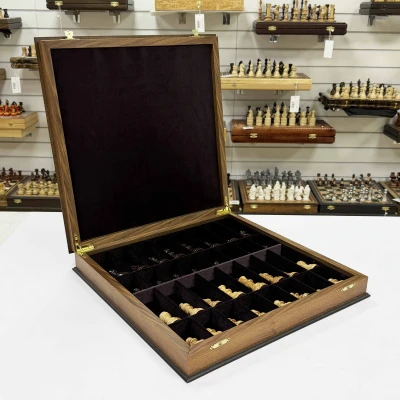 Шахматы карельская береза Стаунтон орех в ларце