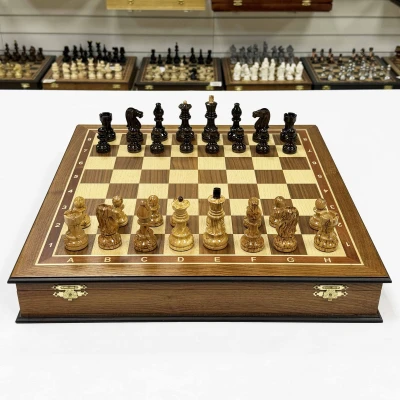 Шахматы карельская береза Стаунтон орех в ларце