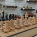 Шахматы подарочные в ларце из дуба с фигурами Авангард из бука