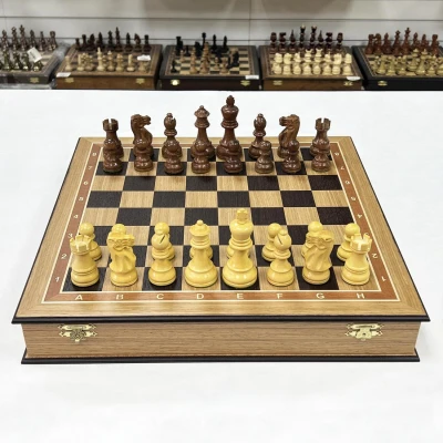 Шахматы подарочные в ларце из дуба с индийскими фигурами из самшита и палисандра