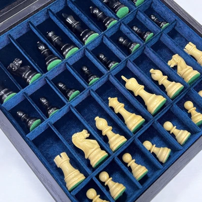 Шахматы деревянные в подарочном ларце из мореного дуба с утяжеленными фигурами из самшита Гамбит