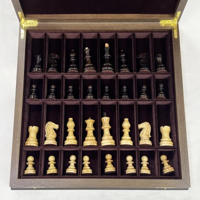 Шахматы в ларце подарочные орех Стаунтон карельская береза 40 см