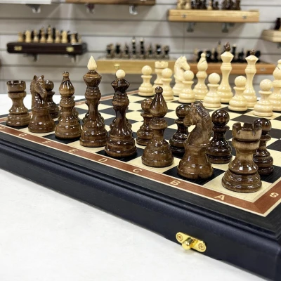 Шахматы эксклюзивные из мореного дуба и граба 45 на 45 см