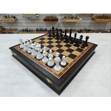 Шахматы подарочные в ларце Венге с фигурами Итальянский дизайн черно-белые (2)