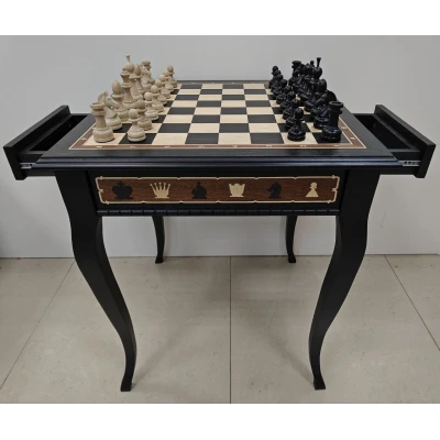 Шахматный стол подарочный из мореного дуба с фигурами из граба