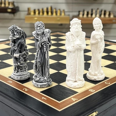 Шахматы Сказочные в ларце из мореного дуба