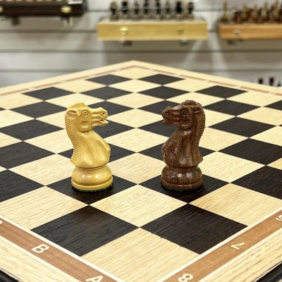 Шахматы эксклюзивные в ларце с выдвижными ящиками дуб Эндшпиль клетка 5 см