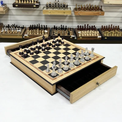 Шахматы в ларце из дуба с выдвижными ящиками Итальянский дизайн Люкс