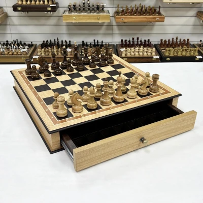 Шахматы подарочные в ларце с выдвижными ящиками дуб Премиальный люкс