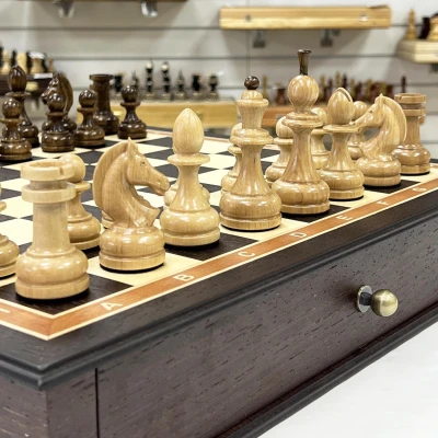 Шахматы подарочные с выдвижными ящиками венге ясень Премиальный люкс