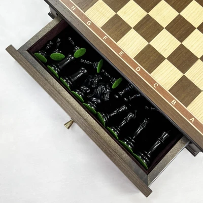 Шахматы в ларце с выдвижными ящиками дуб Антик с фигурами Стаунтон Royal